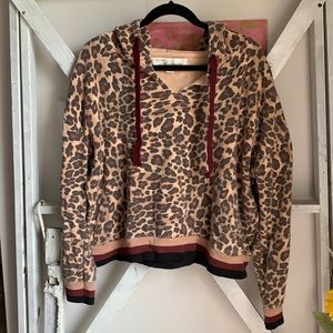 Leopard sweatshirt